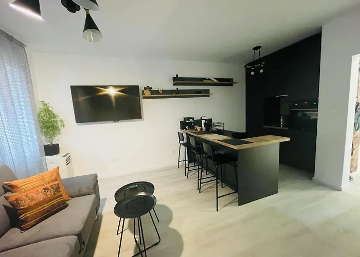 Apartament-demian Apartment